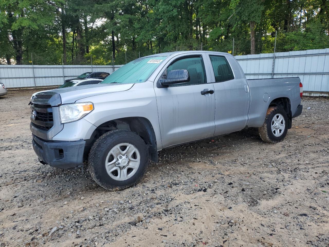 TOYOTA TUNDRA DOU 2015
