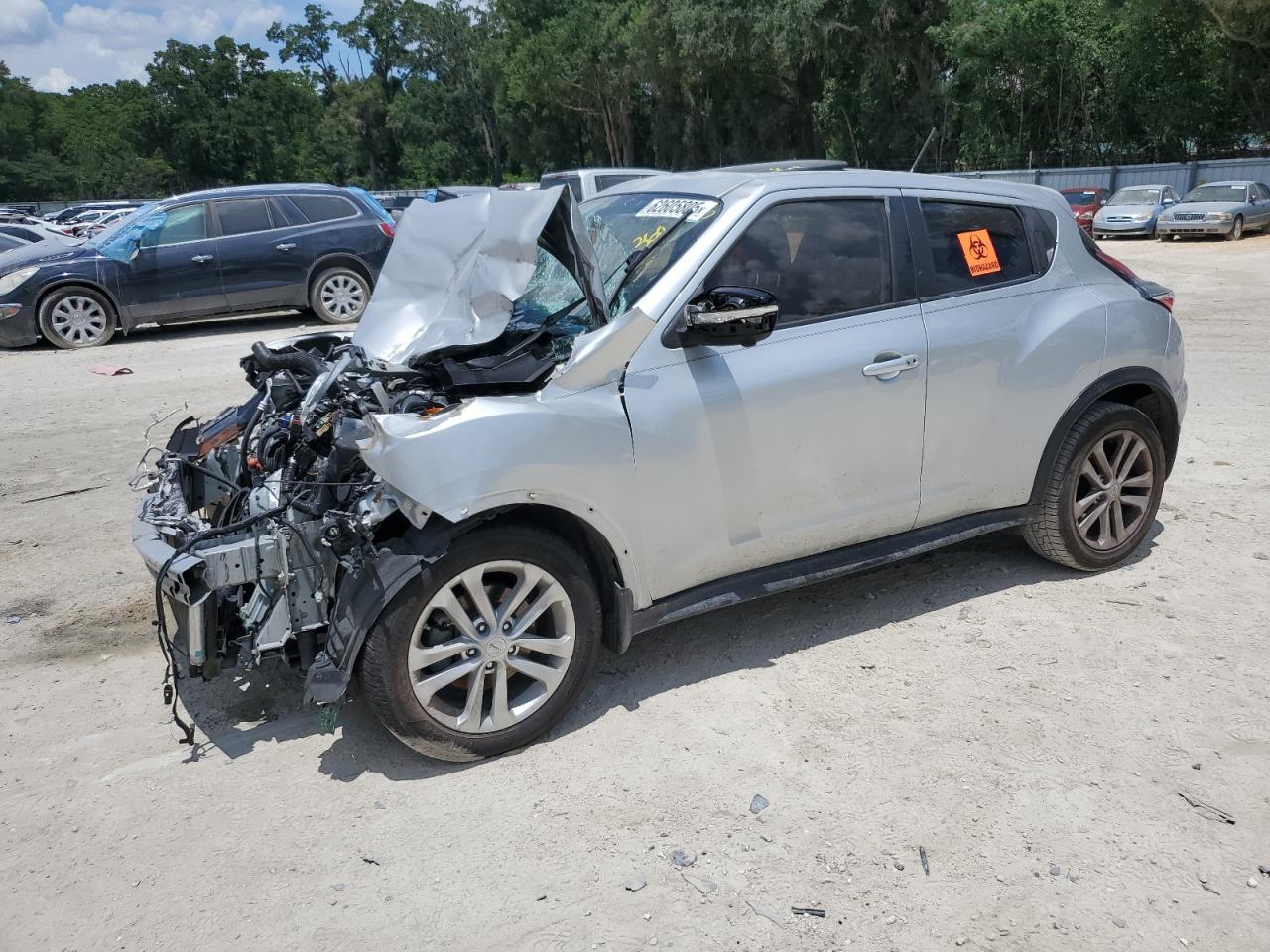 NISSAN JUKE S 2015