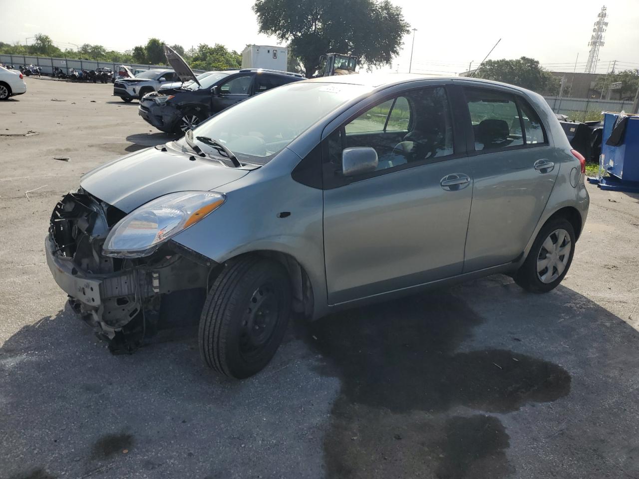 TOYOTA YARIS 2009