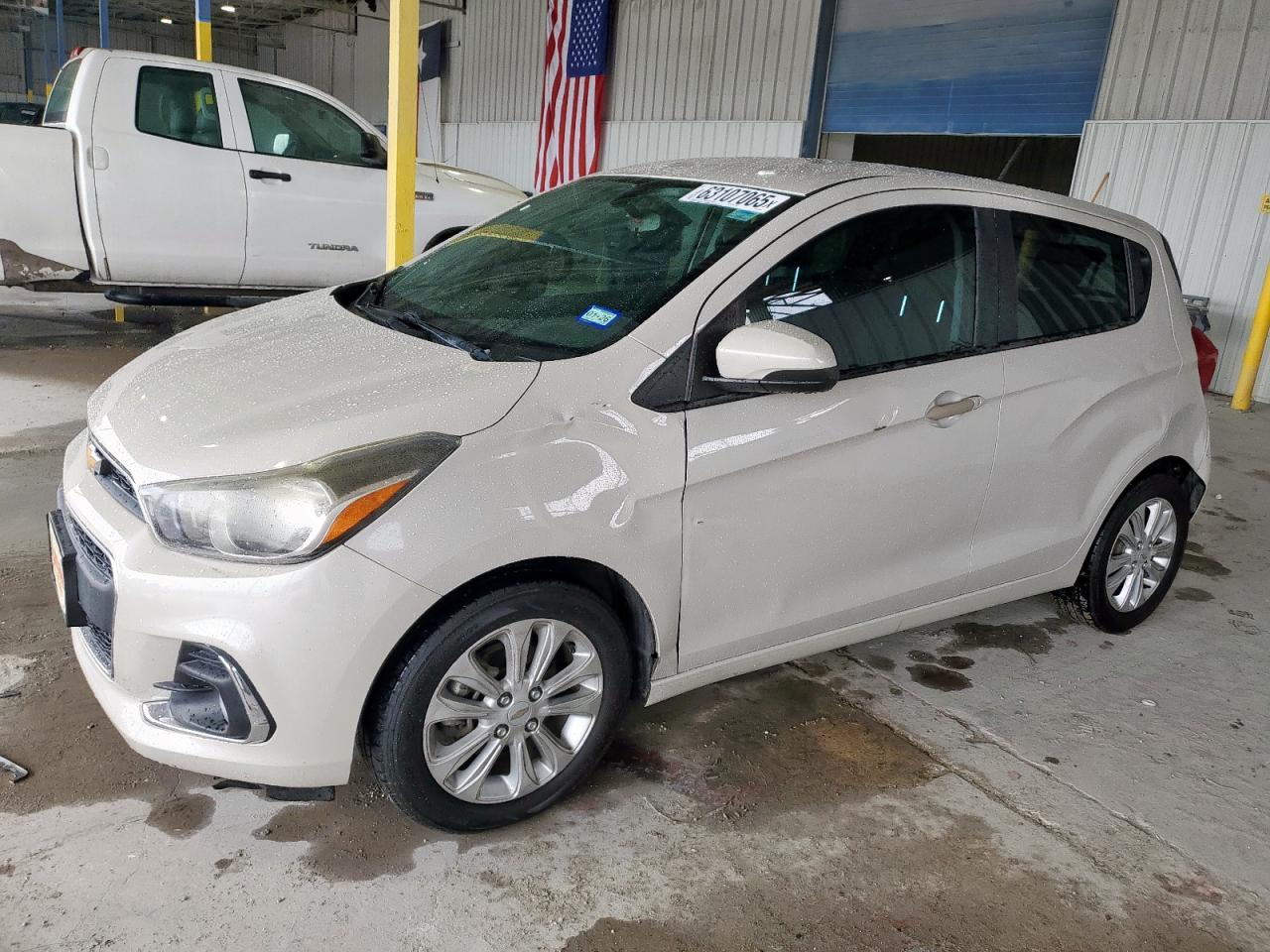 CHEVROLET SPARK 1LT 2018