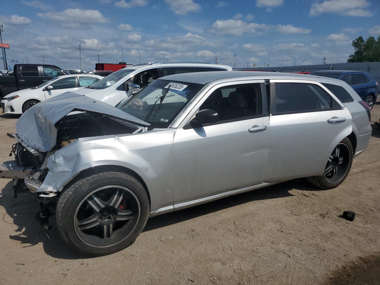 DODGE MAGNUM SE 2007