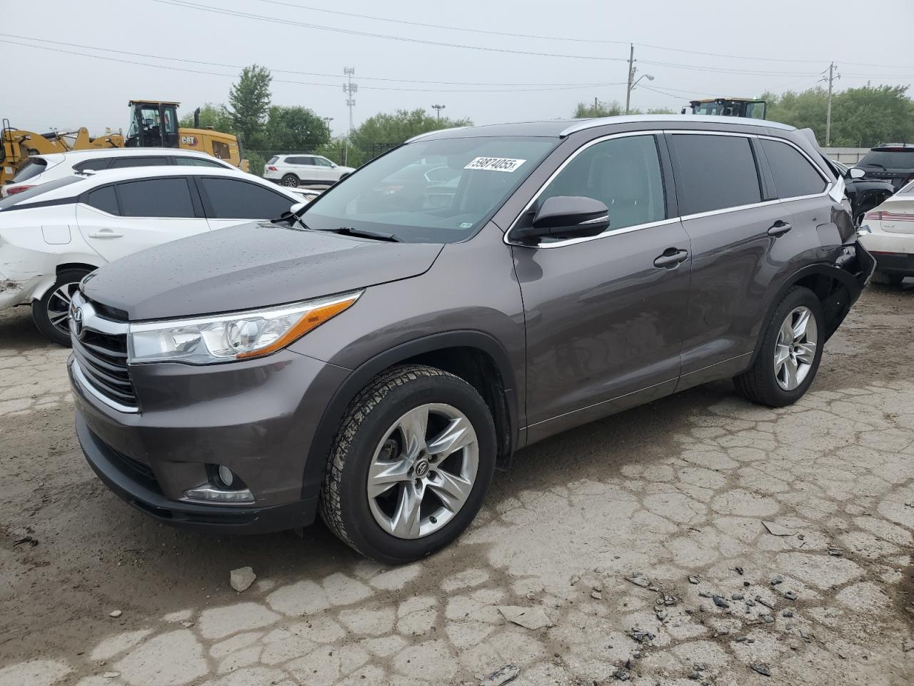 TOYOTA HIGHLANDER 2016