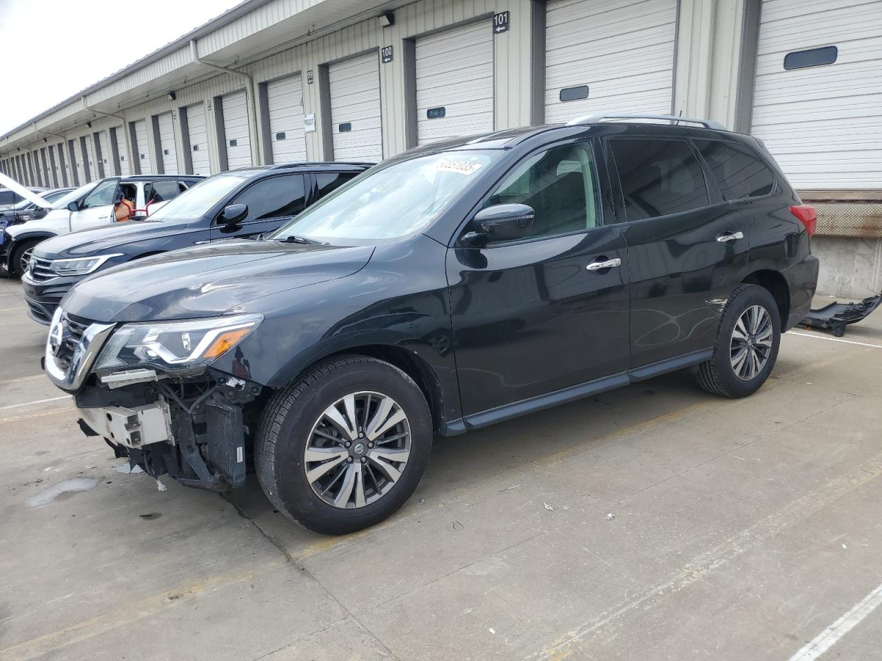 NISSAN PATHFINDER 2018