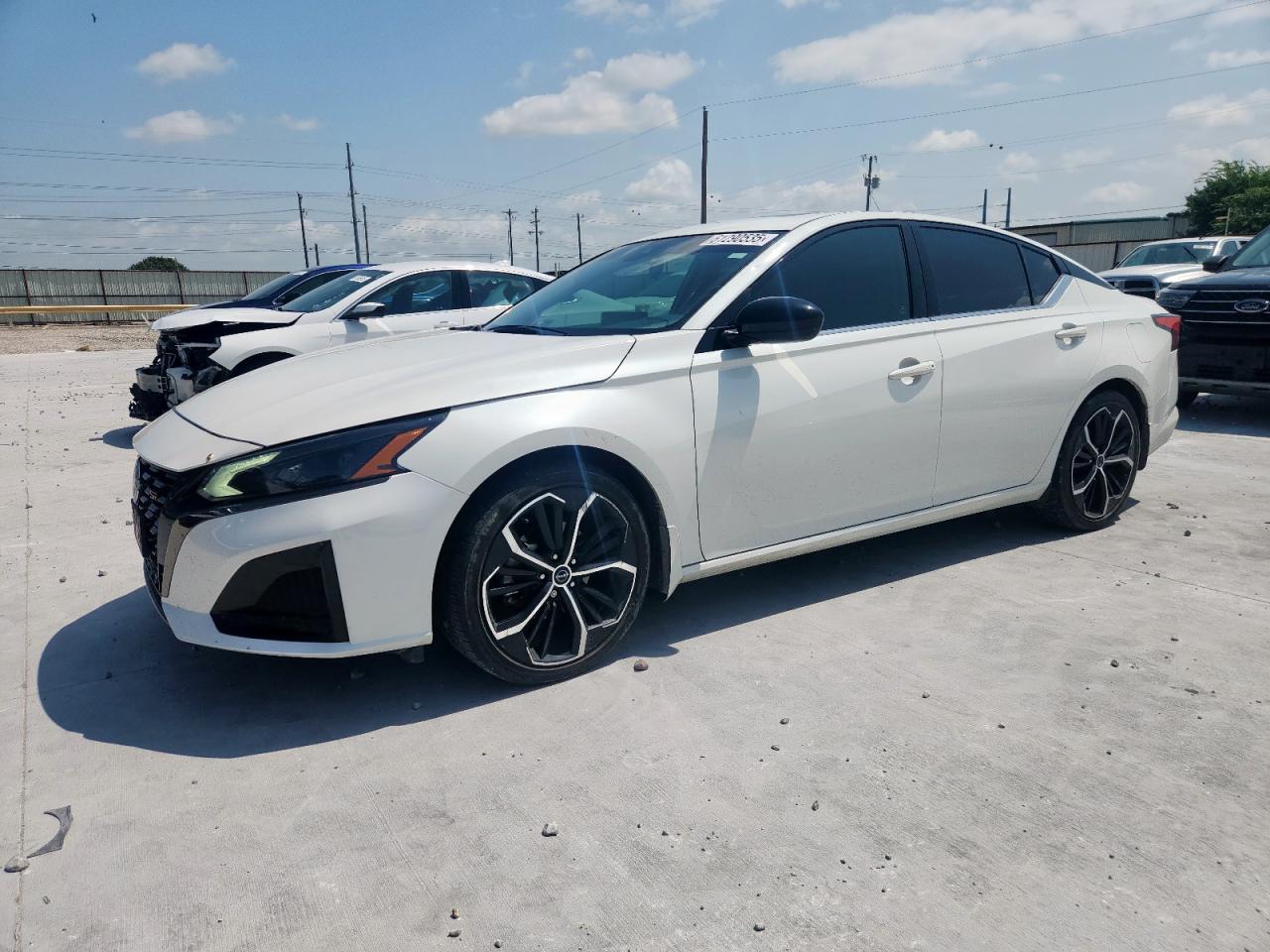 NISSAN ALTIMA SR 2023