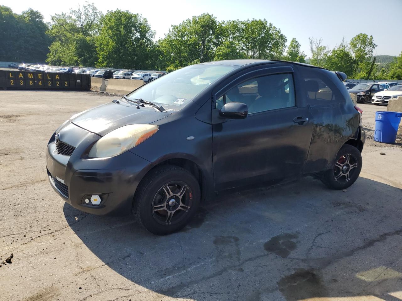 TOYOTA YARIS 2009