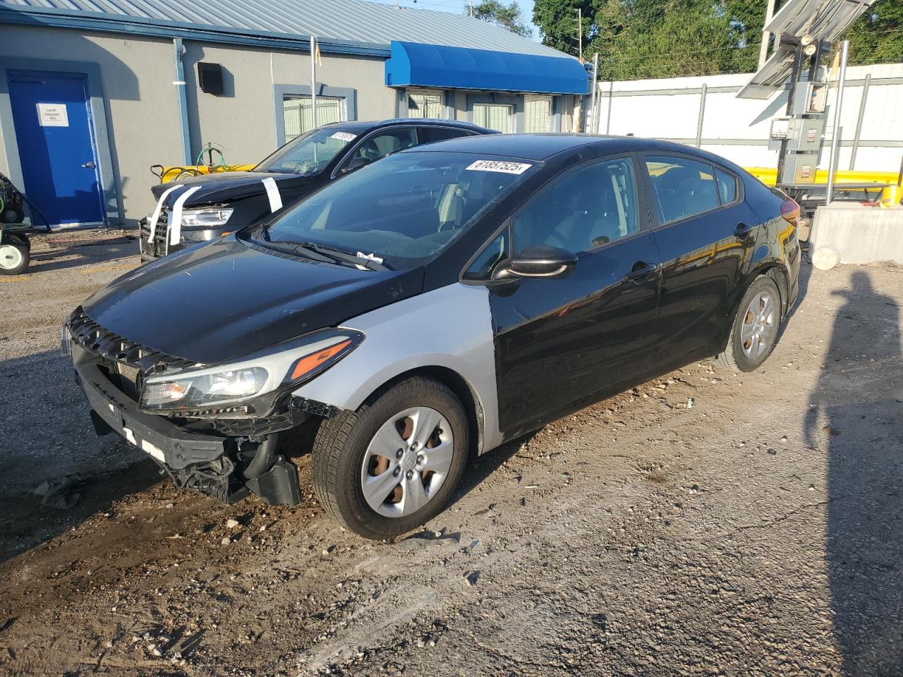 KIA FORTE LX 2017