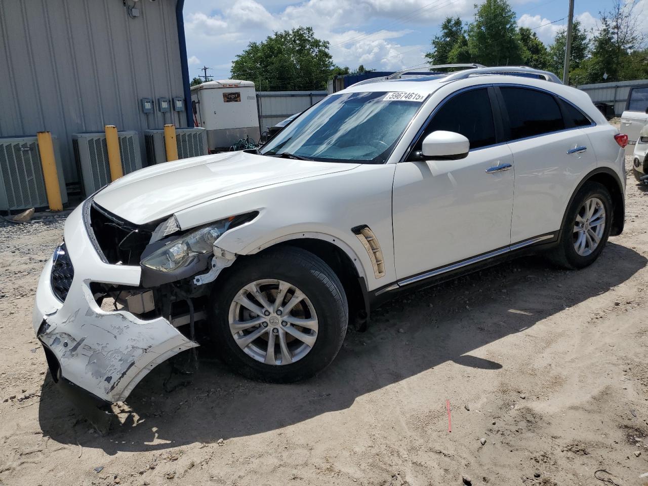 INFINITI FX35 2011