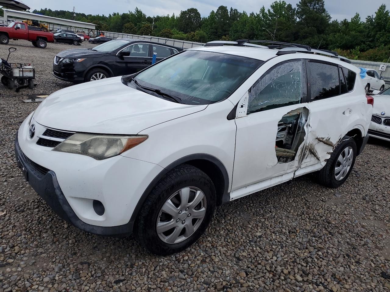 TOYOTA RAV4 LE 2014