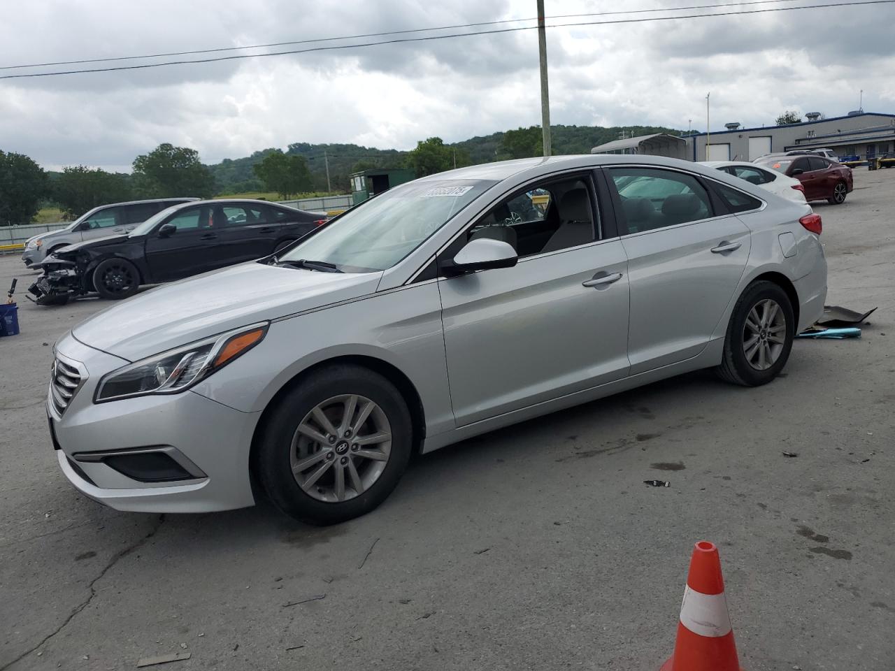 HYUNDAI SONATA SE 2016