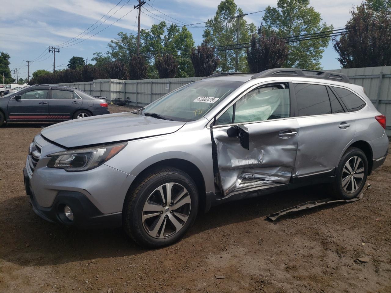SUBARU OUTBACK 2. 2018