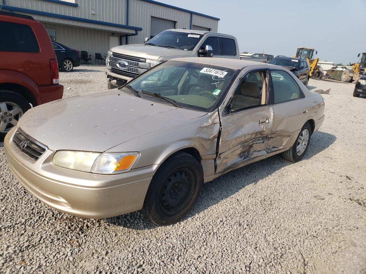 TOYOTA CAMRY CE 2001