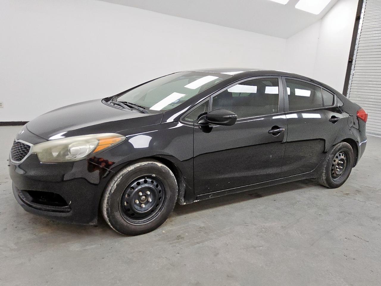 KIA FORTE LX 2015