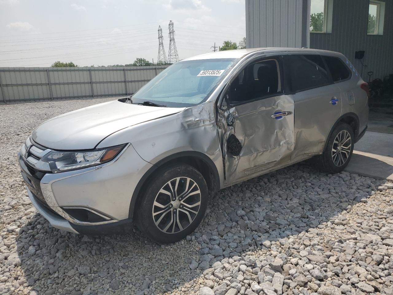 MITSUBISHI OUTLANDER 2018