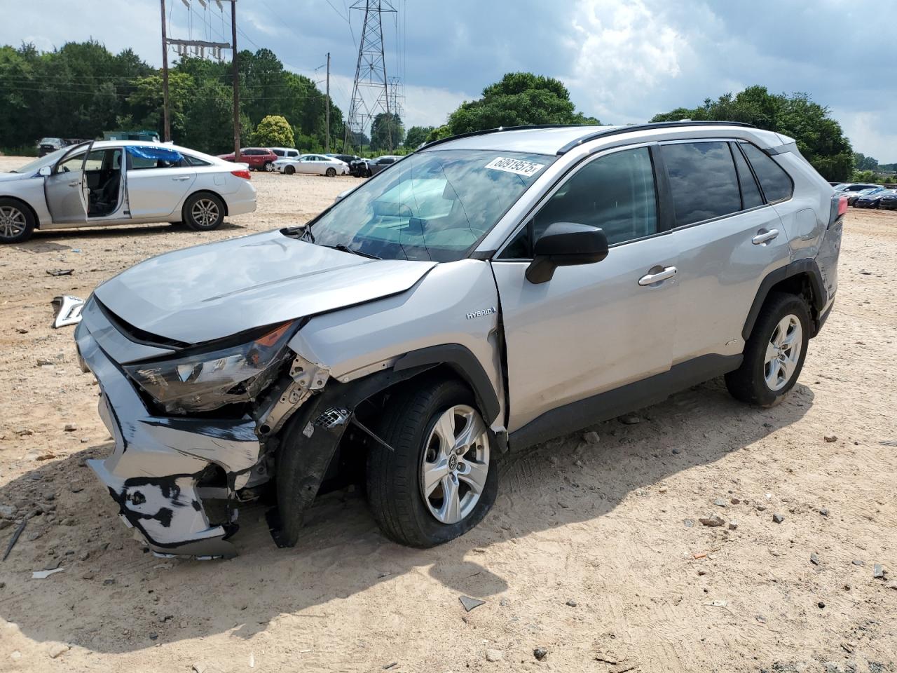 TOYOTA RAV4 LE 2021