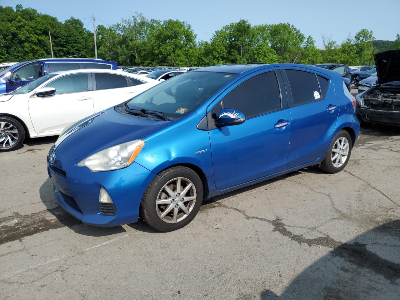 TOYOTA PRIUS C 2013