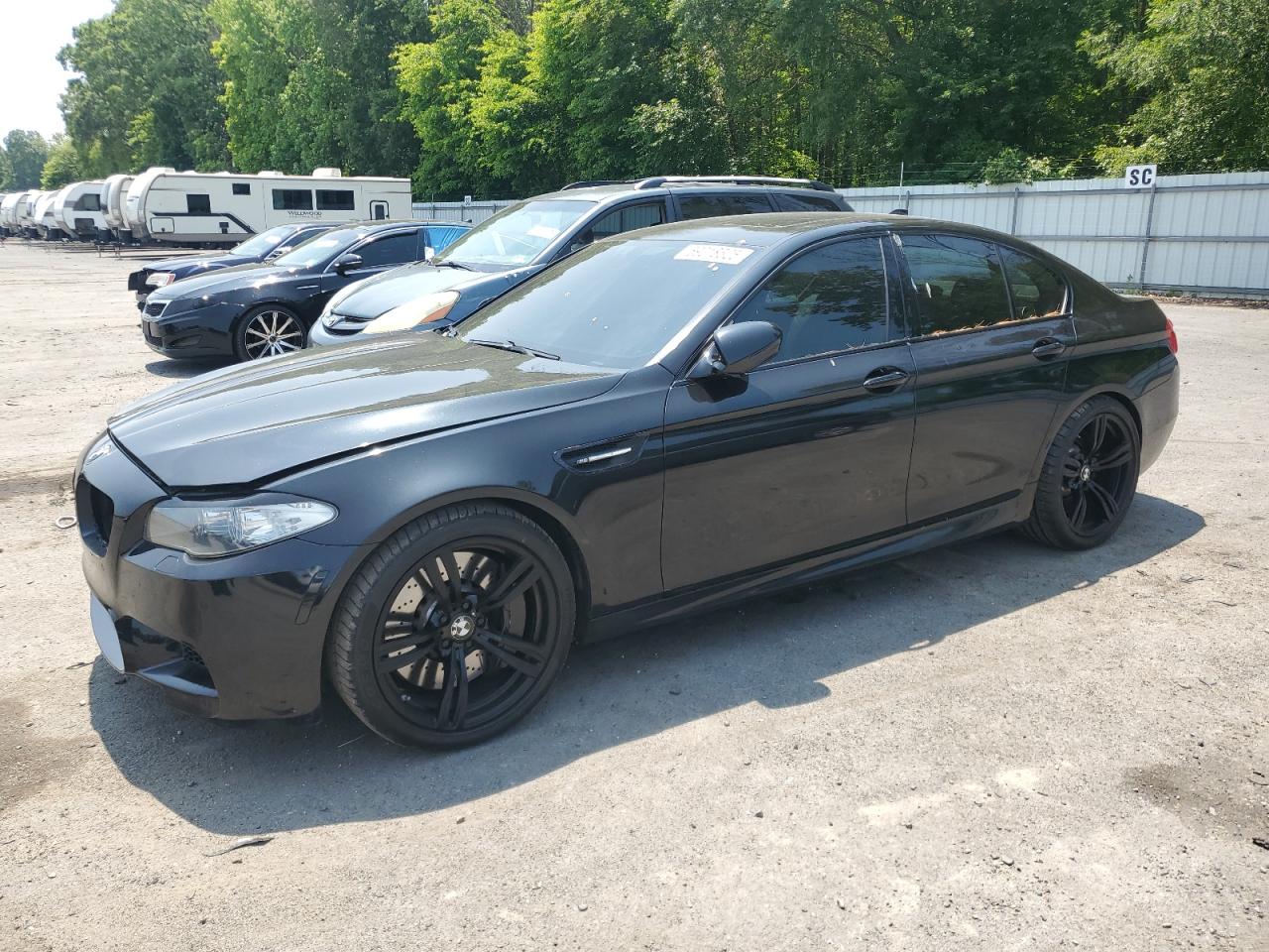 BMW M5 2013