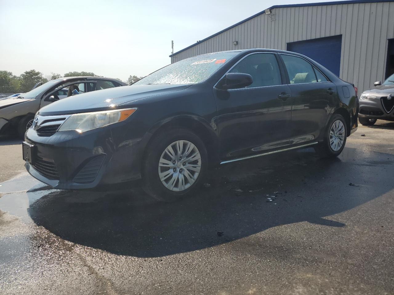 TOYOTA CAMRY BASE 2012