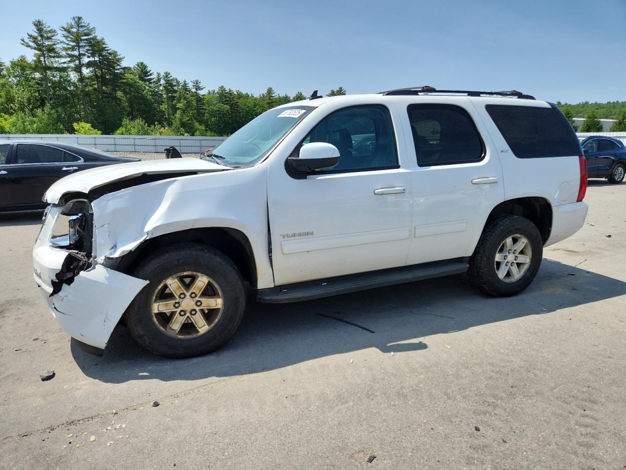 GMC YUKON SLT 2012