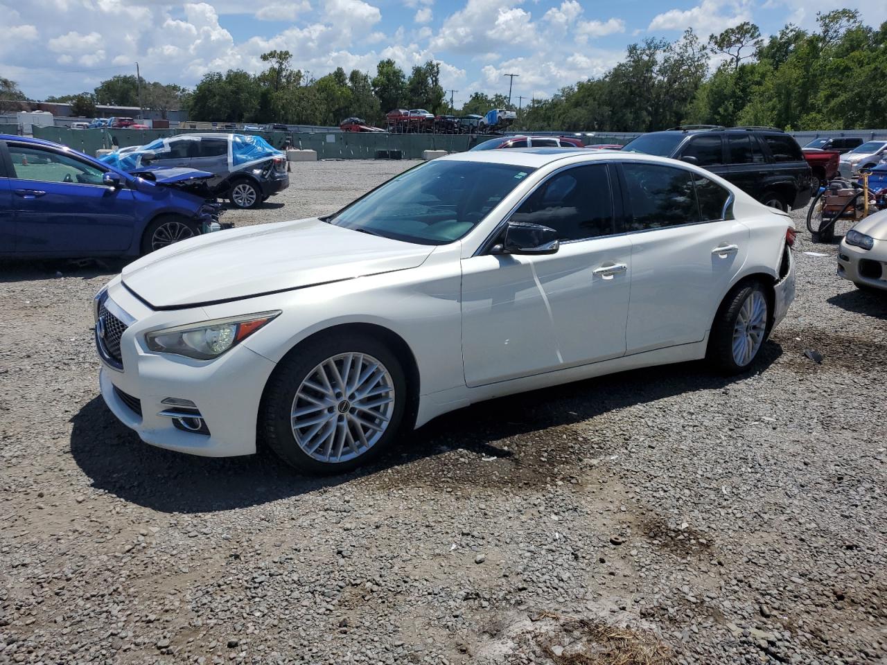 INFINITI Q50 BASE 2014