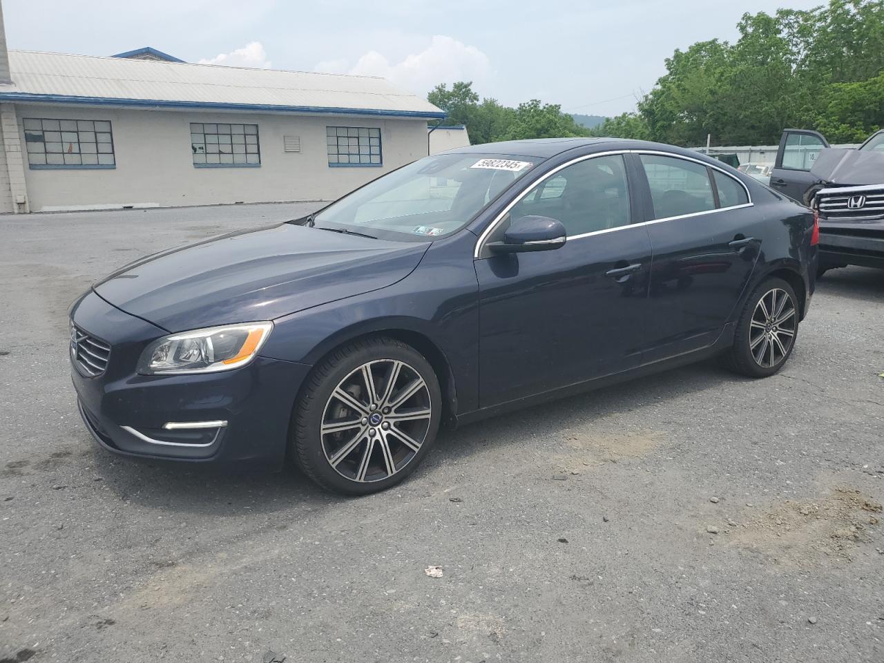 VOLVO S60 PLATIN 2016