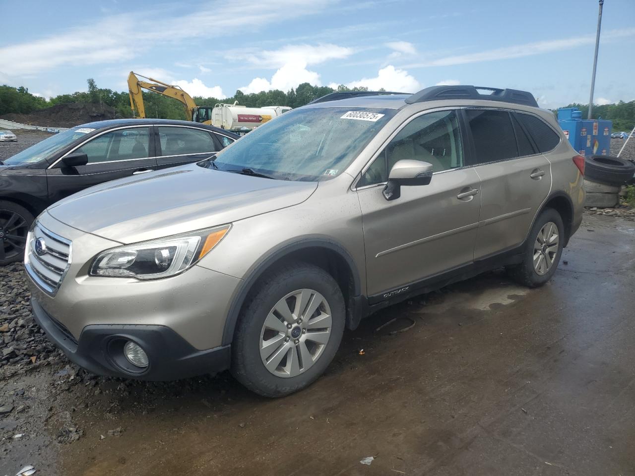 SUBARU OUTBACK 2. 2016