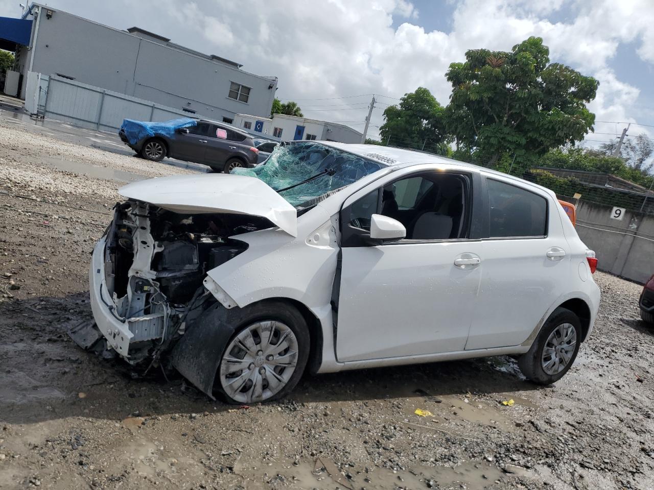 TOYOTA YARIS 2012