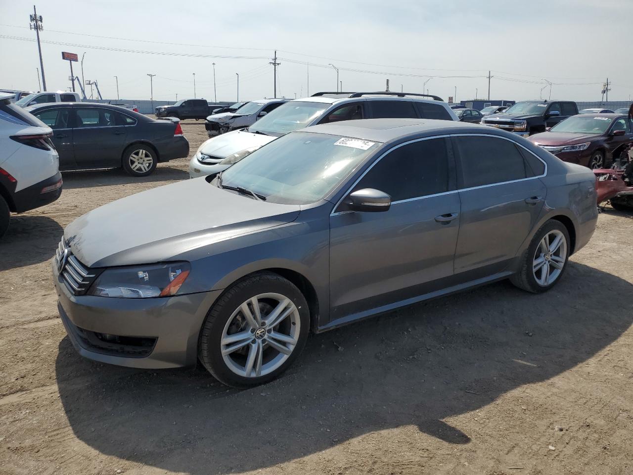VOLKSWAGEN PASSAT SE 2014