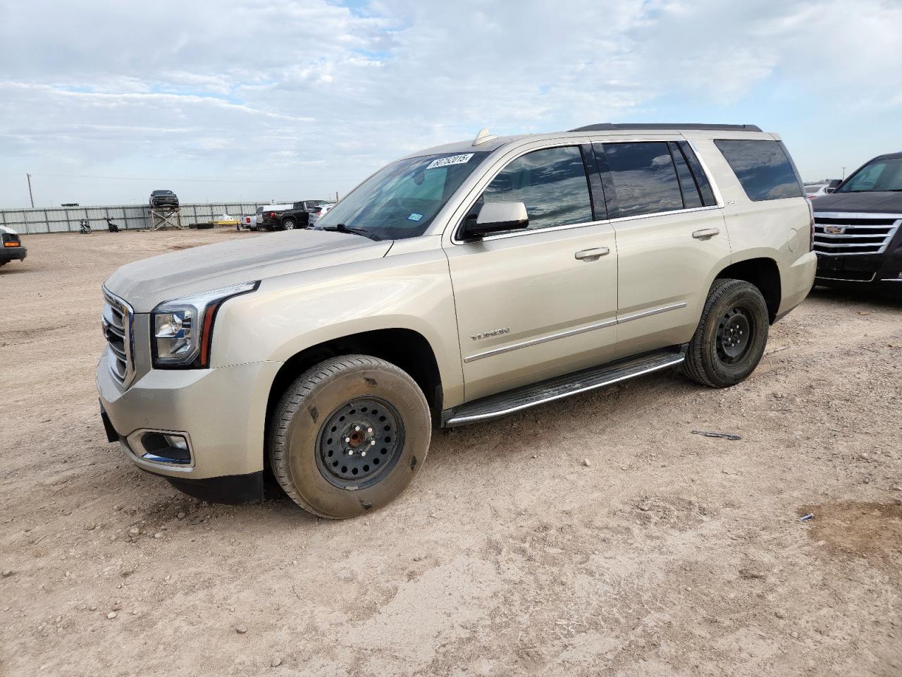 GMC YUKON SLT 2017