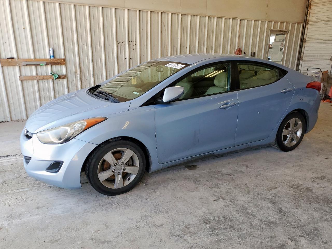 HYUNDAI ELANTRA GL 2011