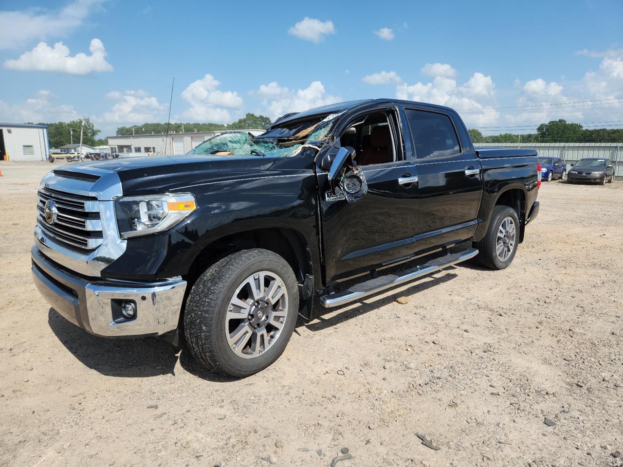 TOYOTA TUNDRA CRE 2018