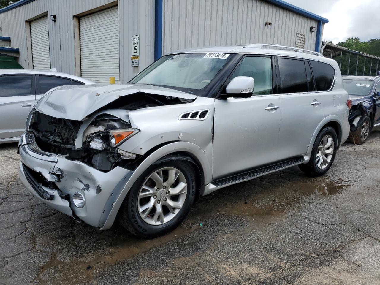 INFINITI QX56 2012