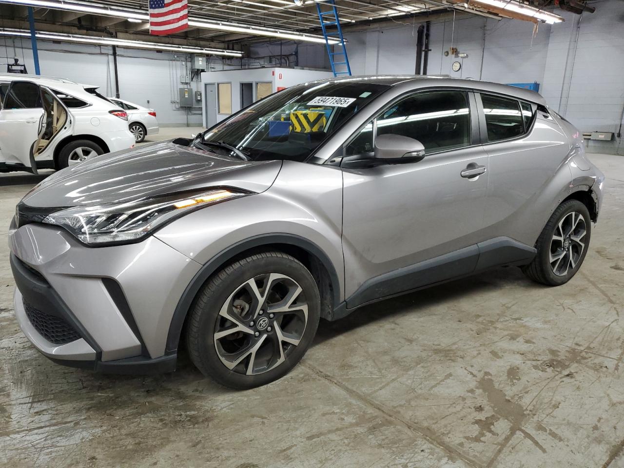 TOYOTA C-HR XLE 2020