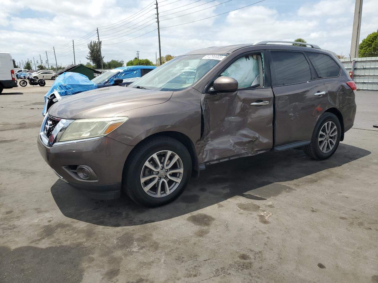 NISSAN PATHFINDER 2015