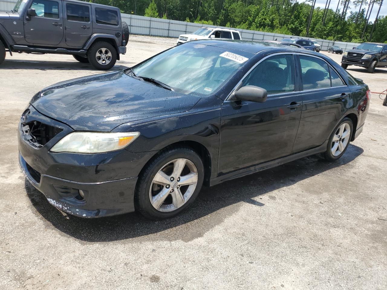 TOYOTA CAMRY SE 2011