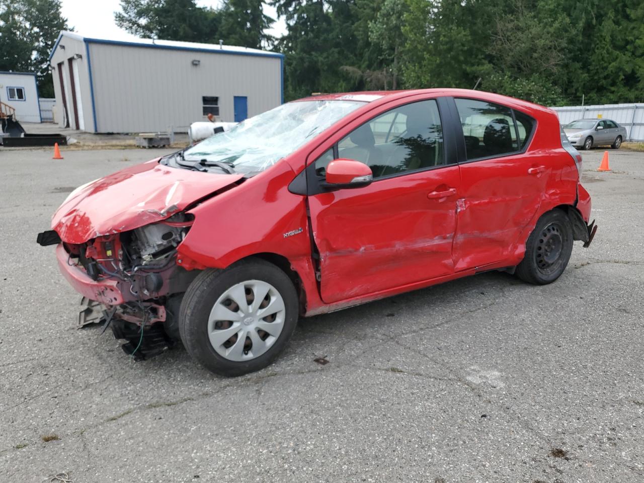 TOYOTA PRIUS C 2013