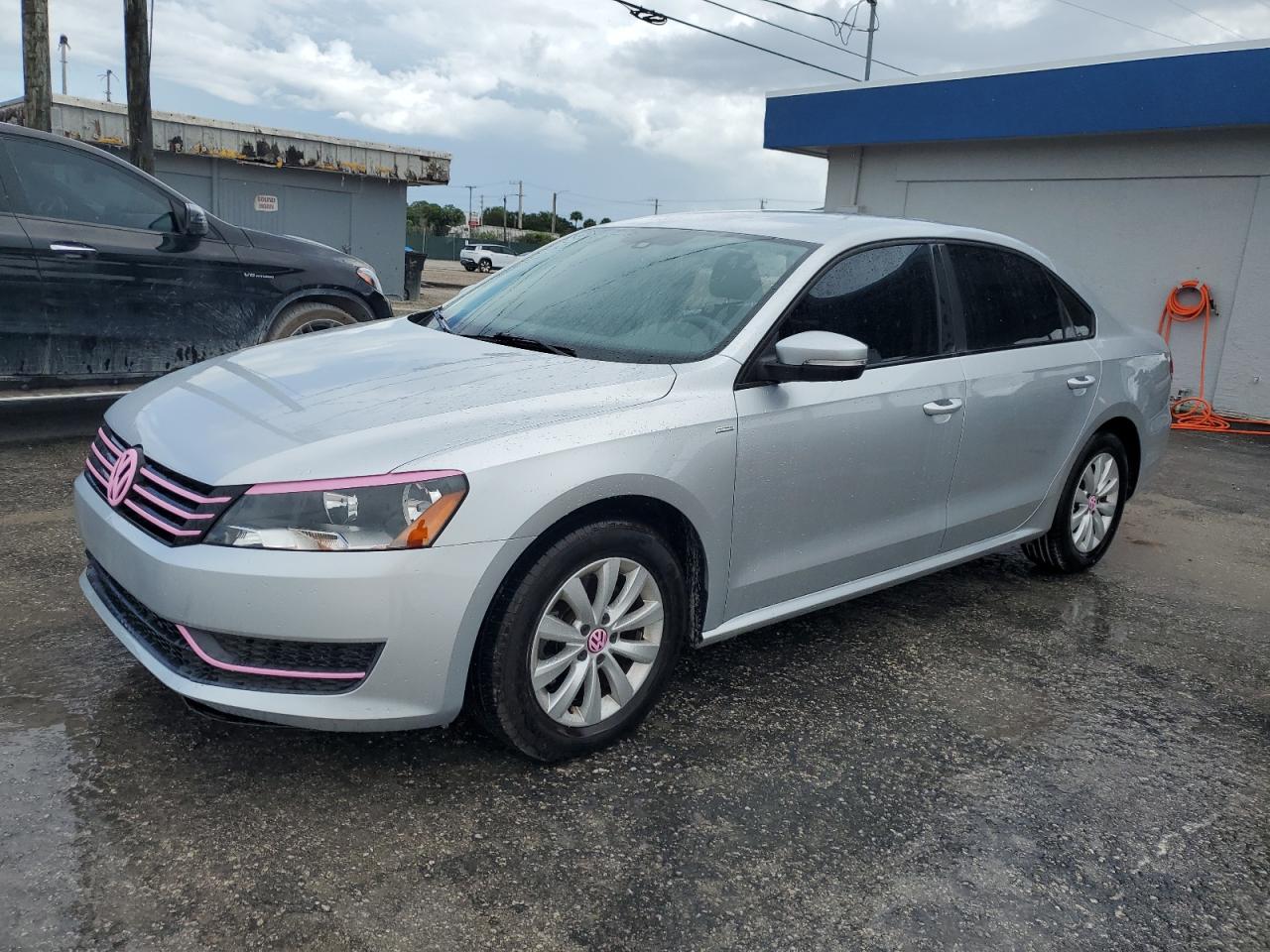 VOLKSWAGEN PASSAT S 2015