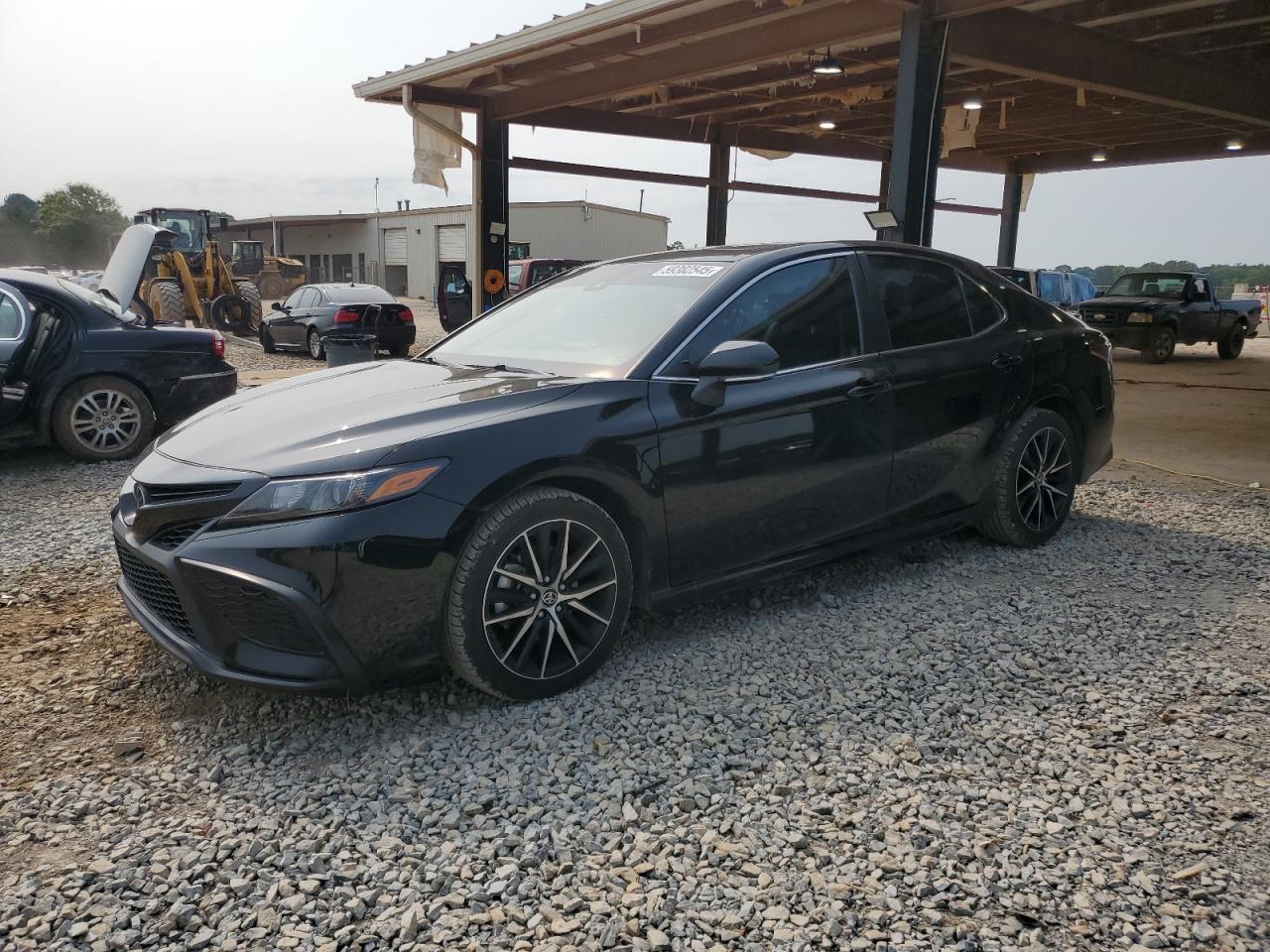 TOYOTA CAMRY NIGH 2021