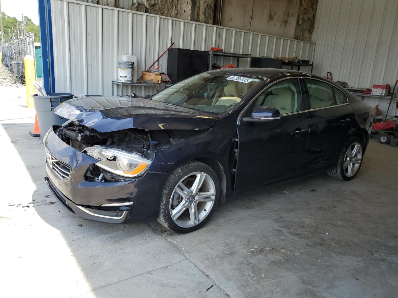 VOLVO S60 2016