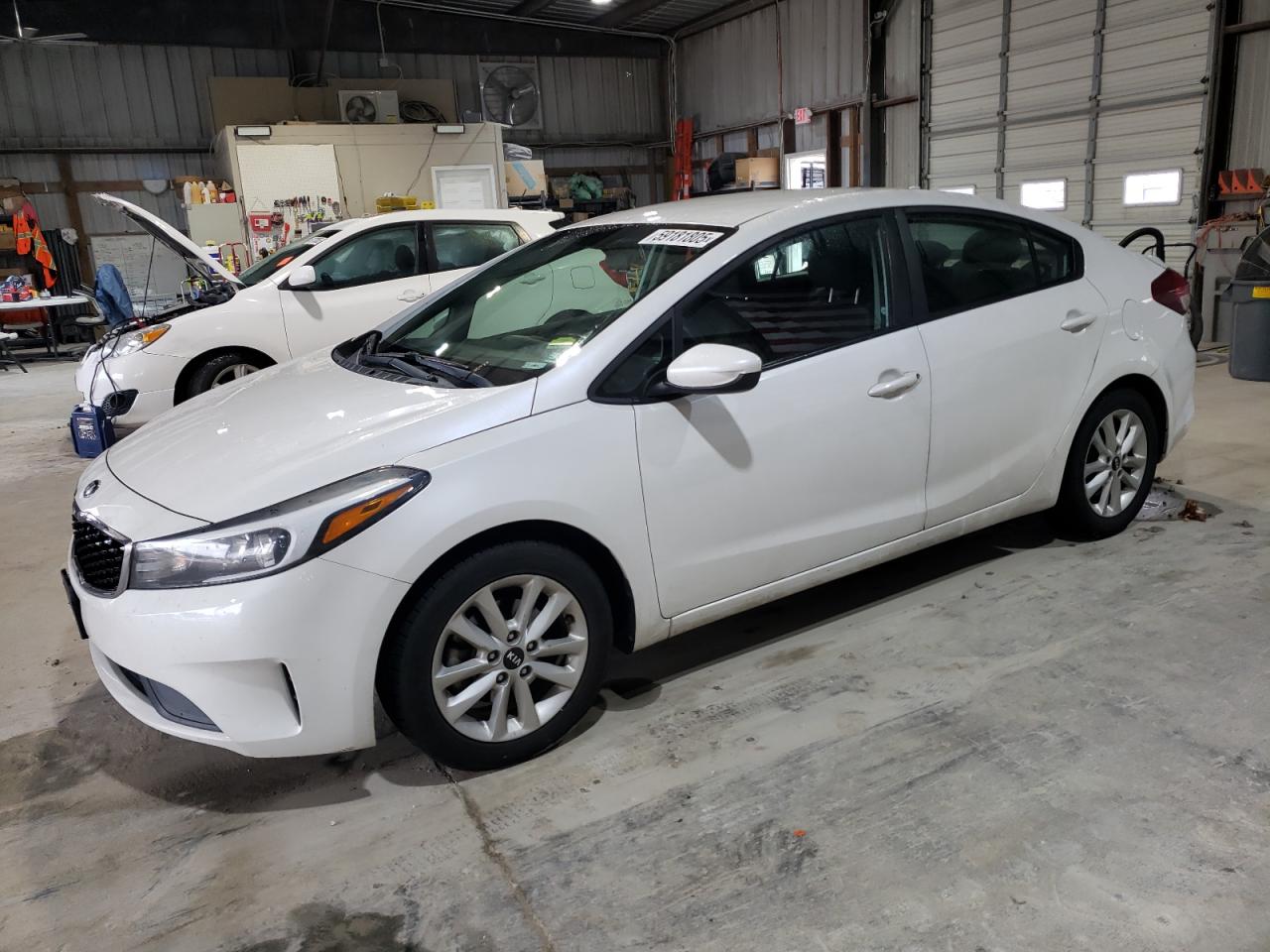 KIA FORTE LX 2017