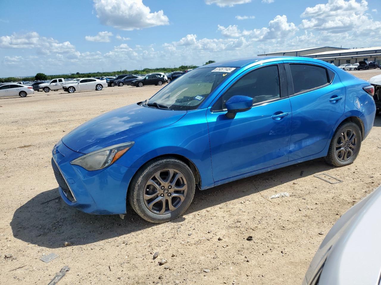 TOYOTA YARIS L 2019