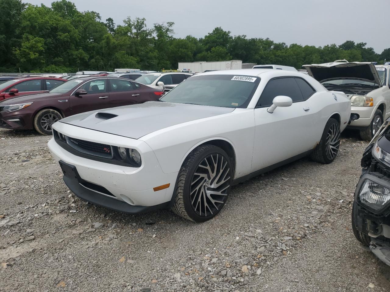 DODGE CHALLENGER 2011