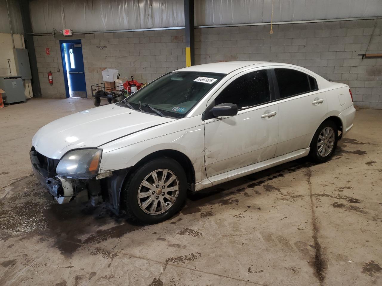 MITSUBISHI GALANT FE 2010