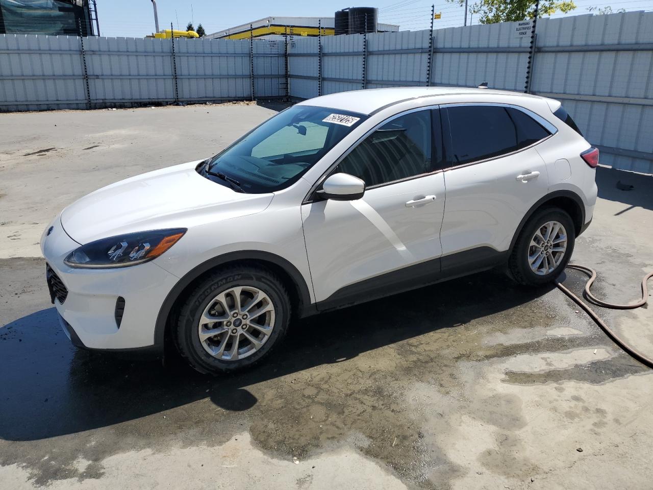 FORD ESCAPE SE 2020