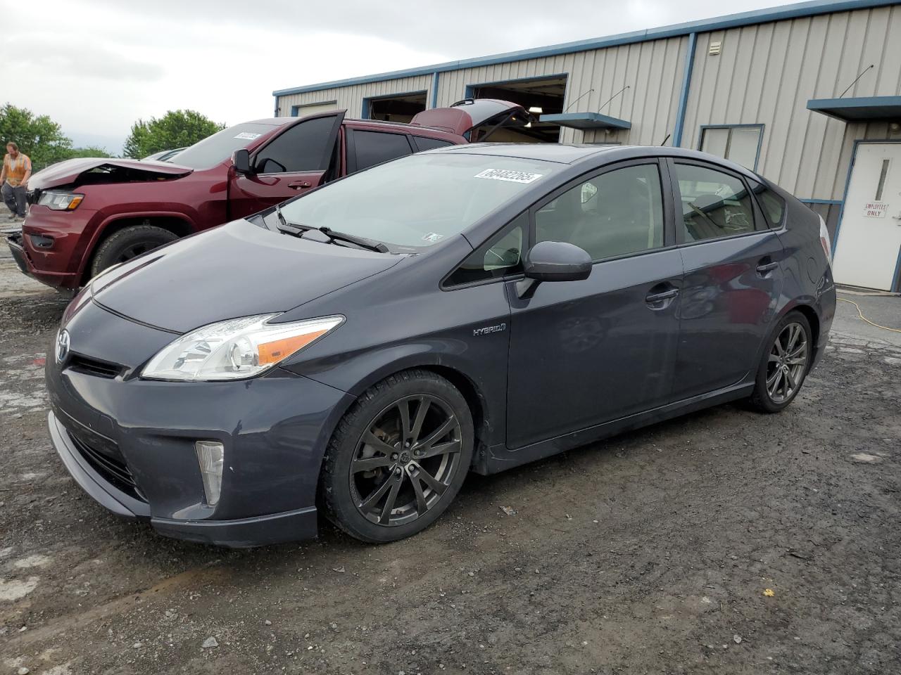 TOYOTA PRIUS 2015
