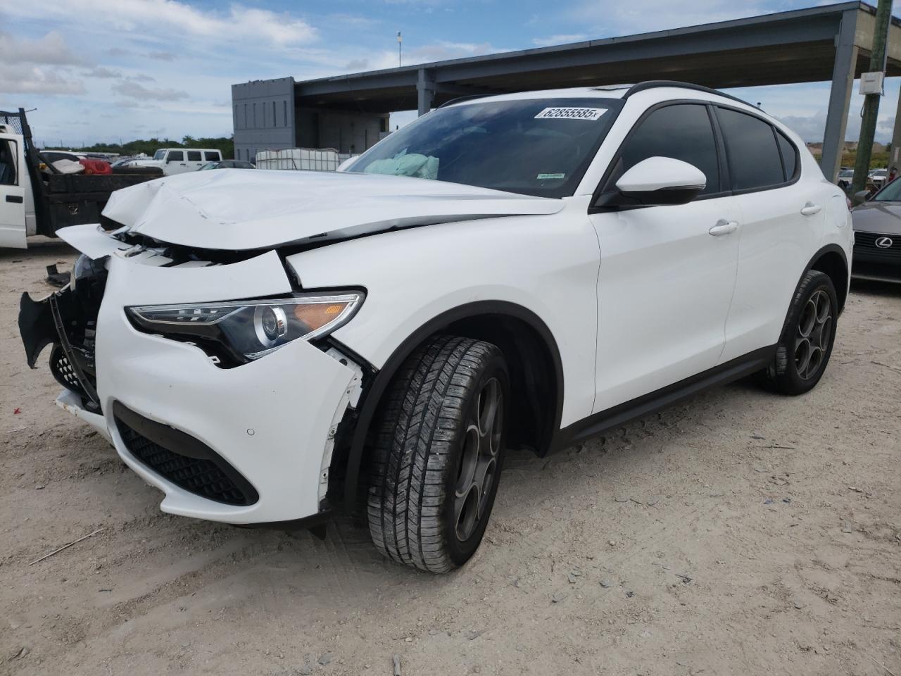 ALFA ROMEO STELVIO 2022