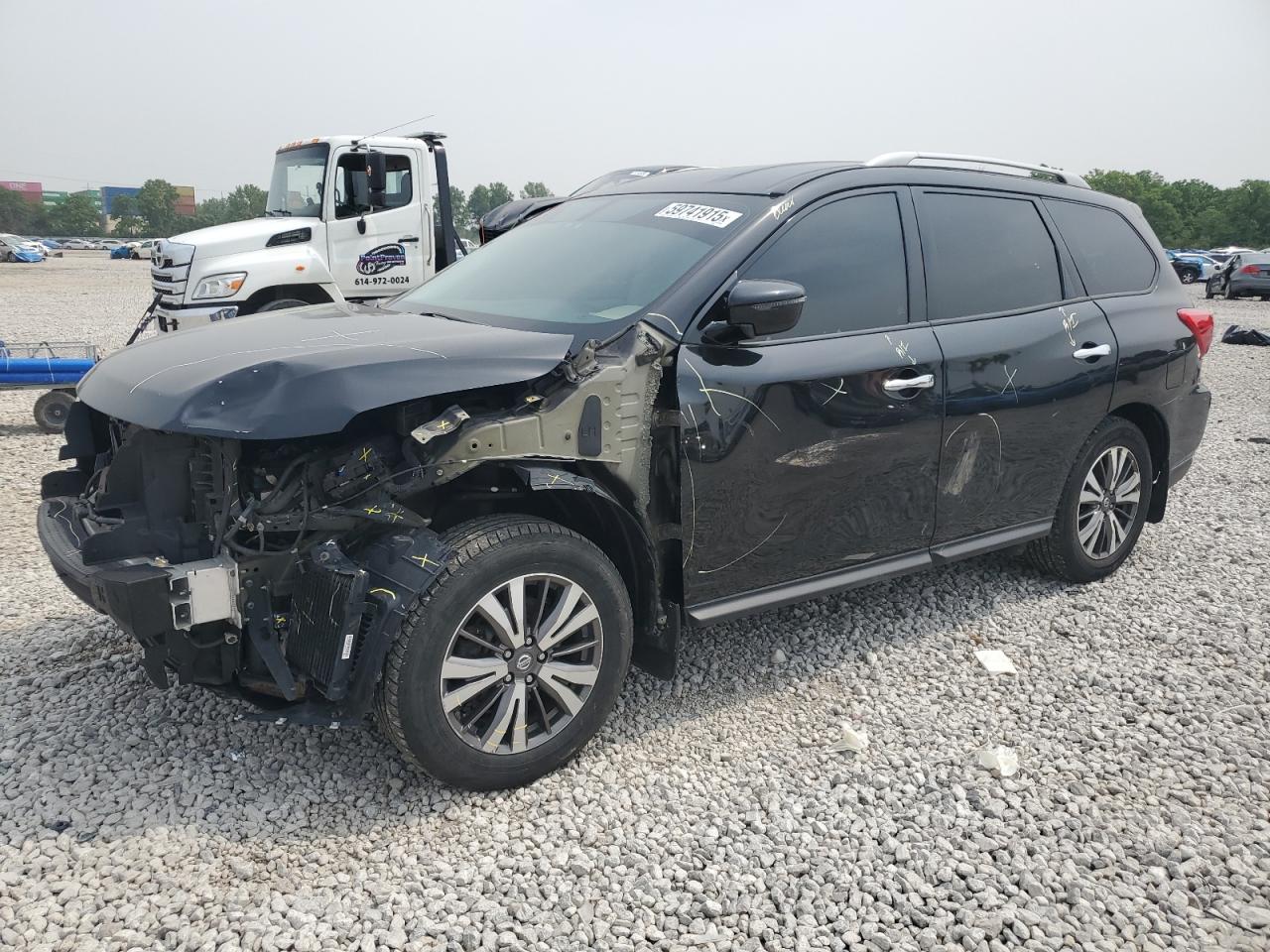 NISSAN PATHFINDER 2018