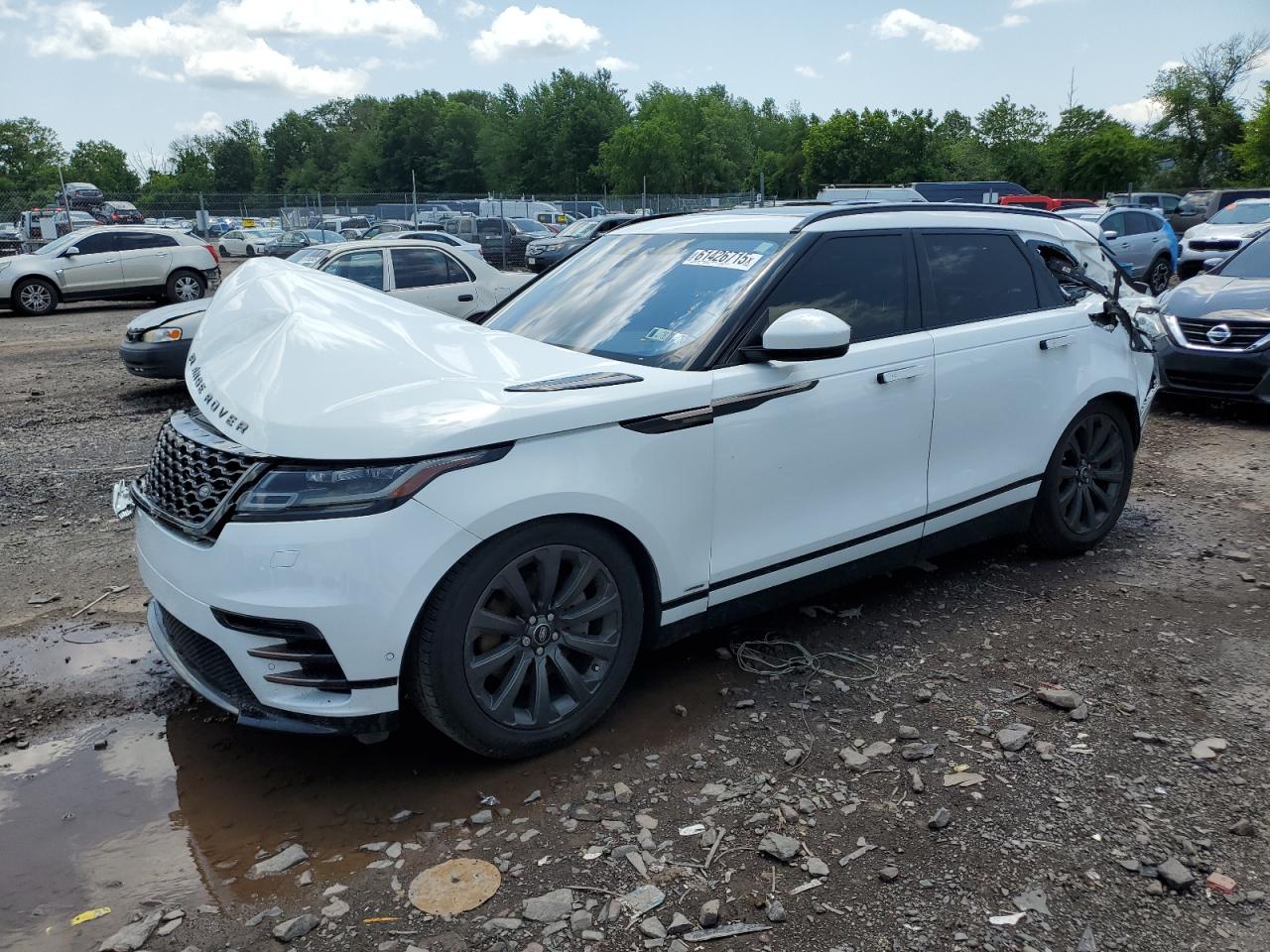LAND ROVER RANGE ROVER VELAR R-DYNAMIC SE 2018
