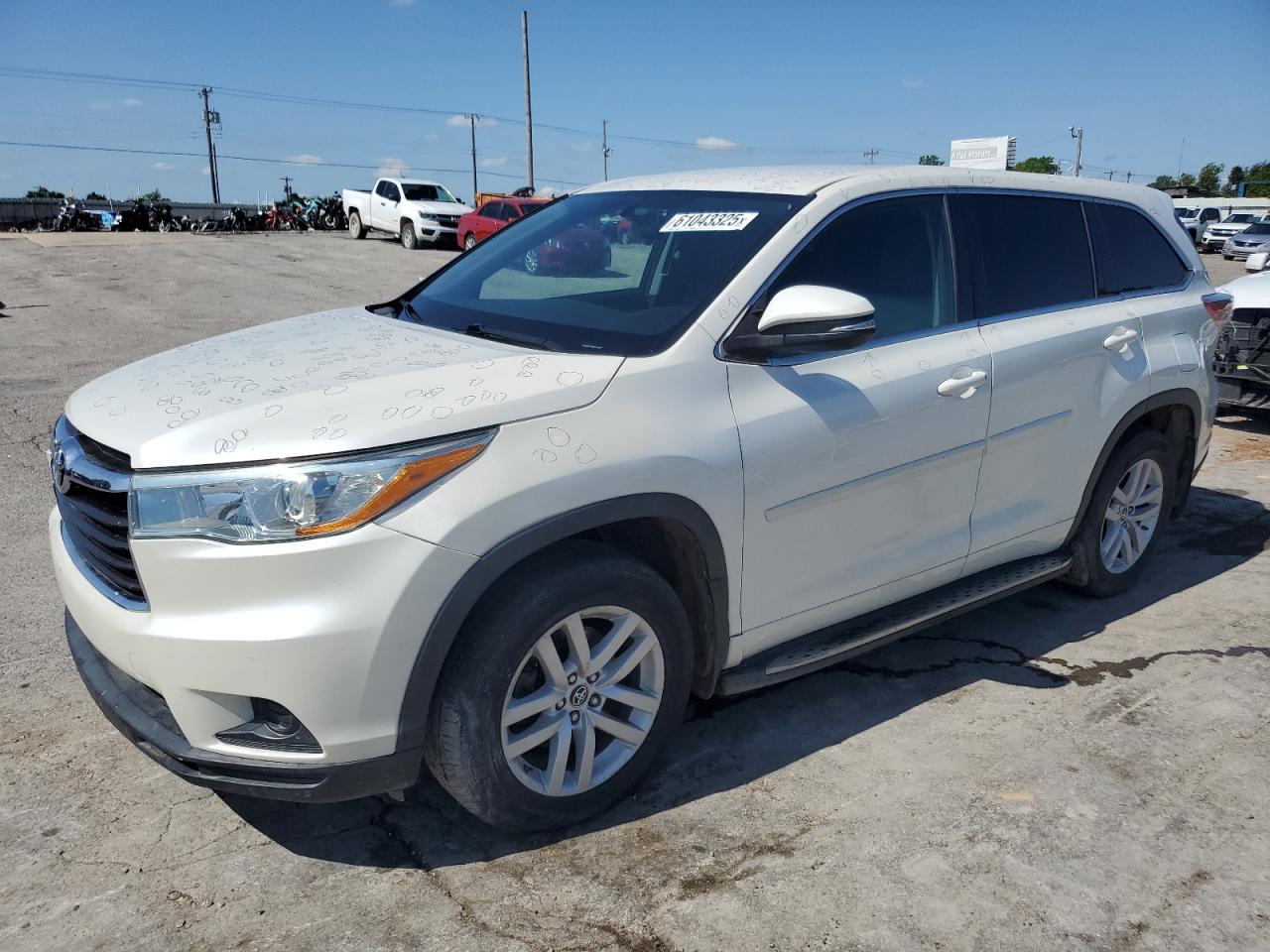 TOYOTA HIGHLANDER 2016