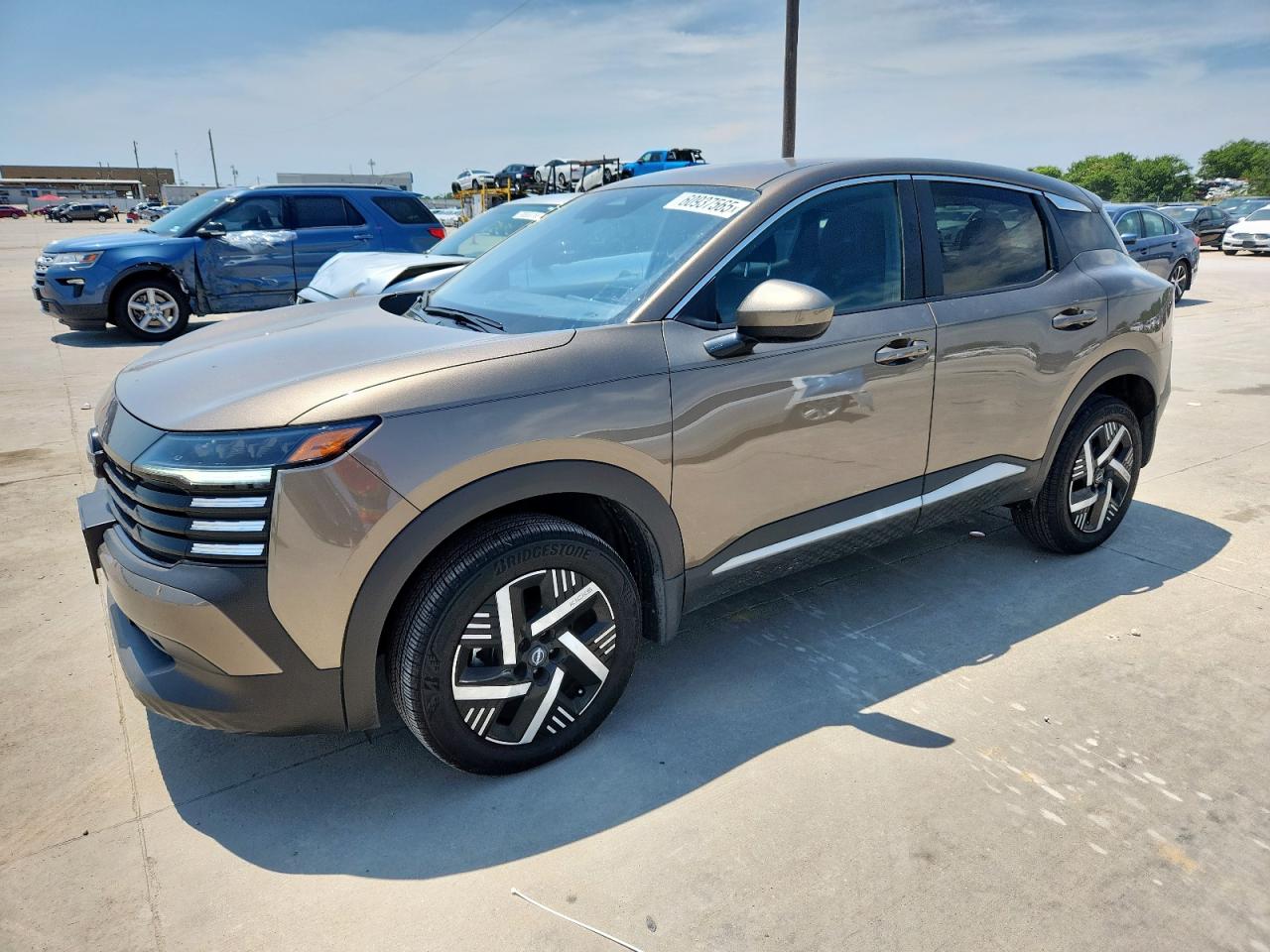 NISSAN KICKS SV 2025
