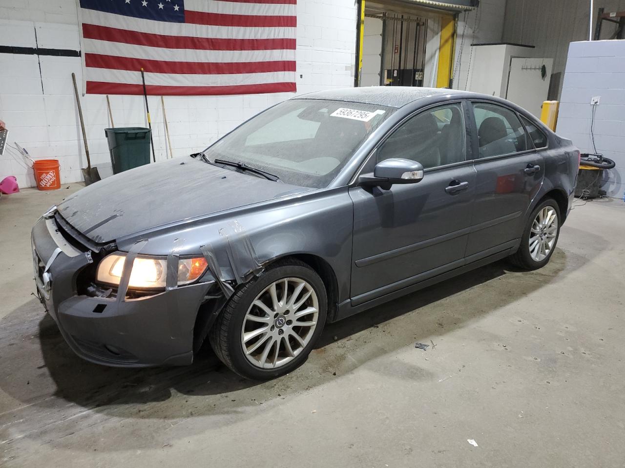 VOLVO S40 T5 2011